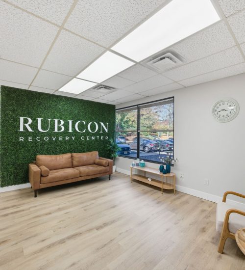 425-print-Interior Photo (01)